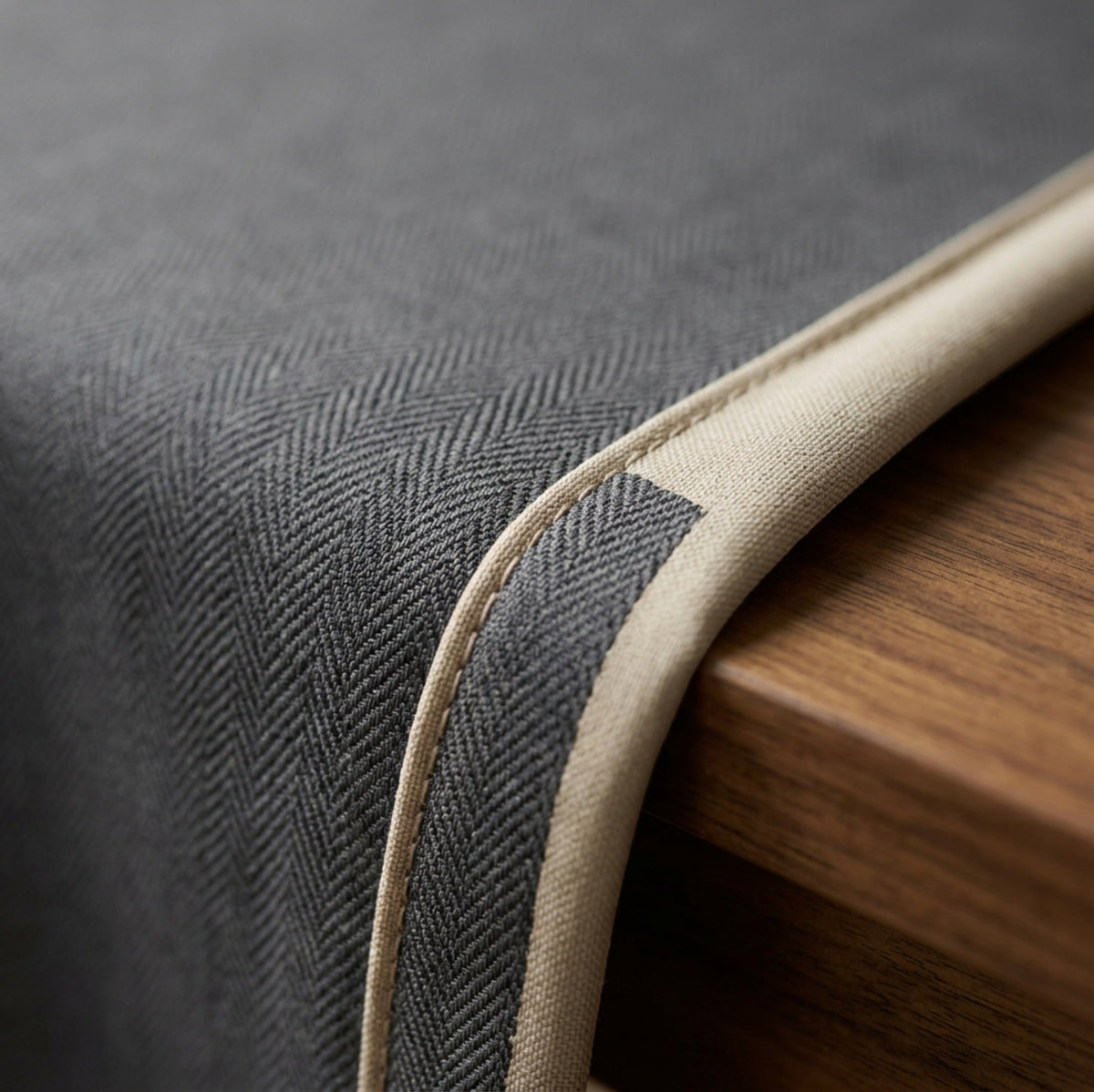 Nxvk Ridgeline Round Tablecloth Charcoal 70 in - Detail view
